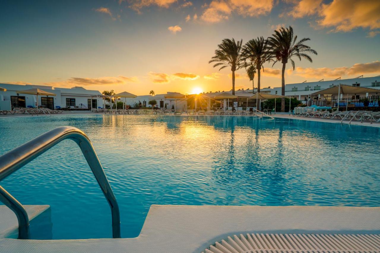 Apartamentos Santa Rosa Costa Teguise Dış mekan fotoğraf
